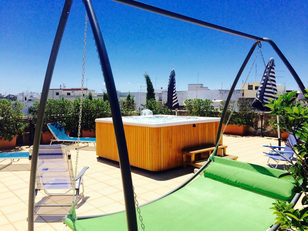 Castello Conti Filo Bed & Breakfast Torre Santa Susanna Exterior foto